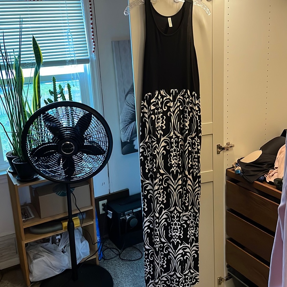 Black and white maxi size 2XL racer back